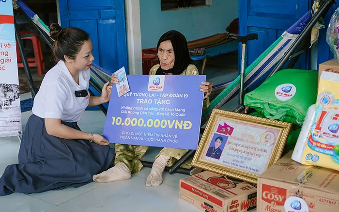 Biểu tượng Email hỗ trợ tt88